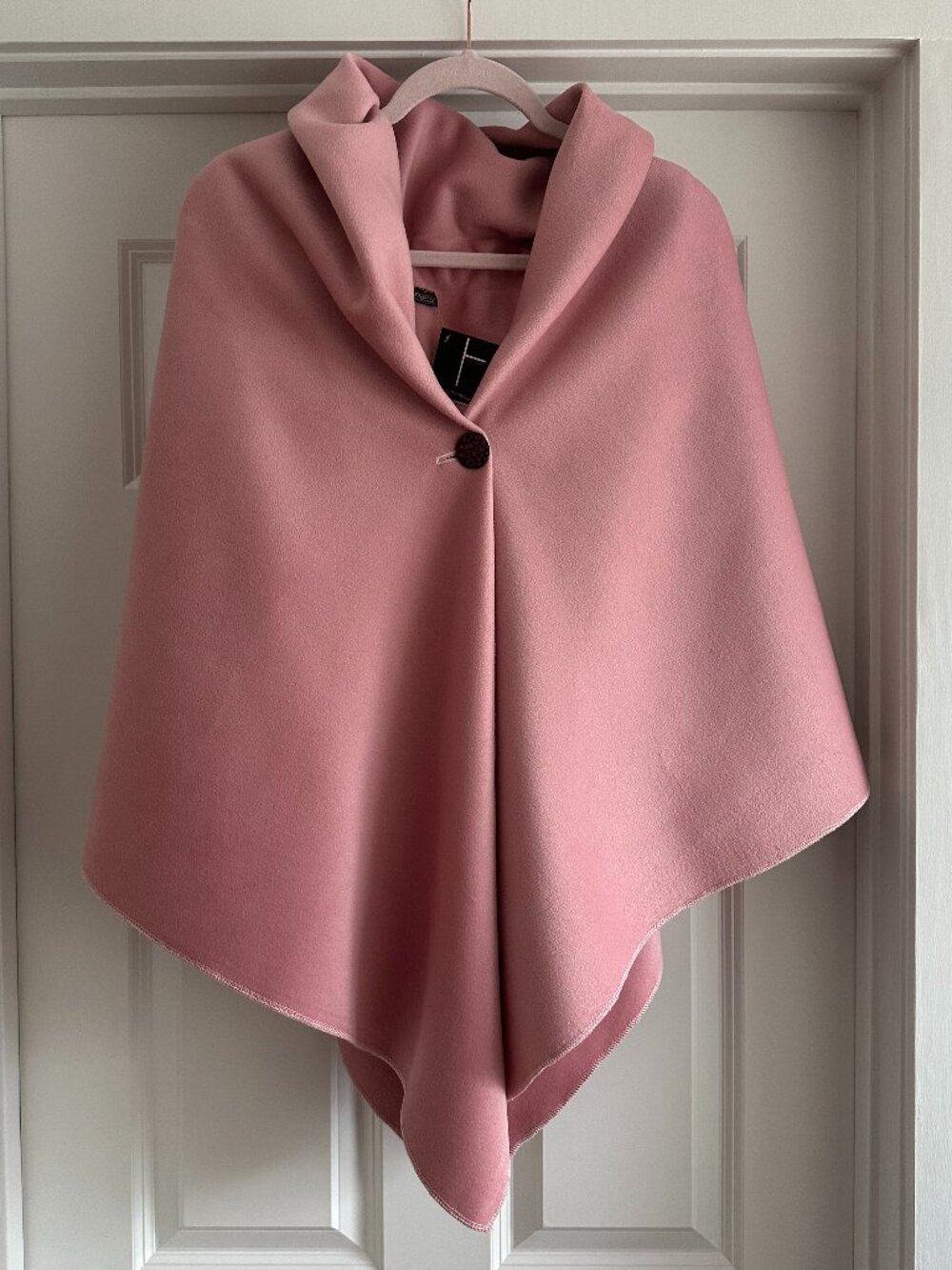 Cape/Poncho Pink